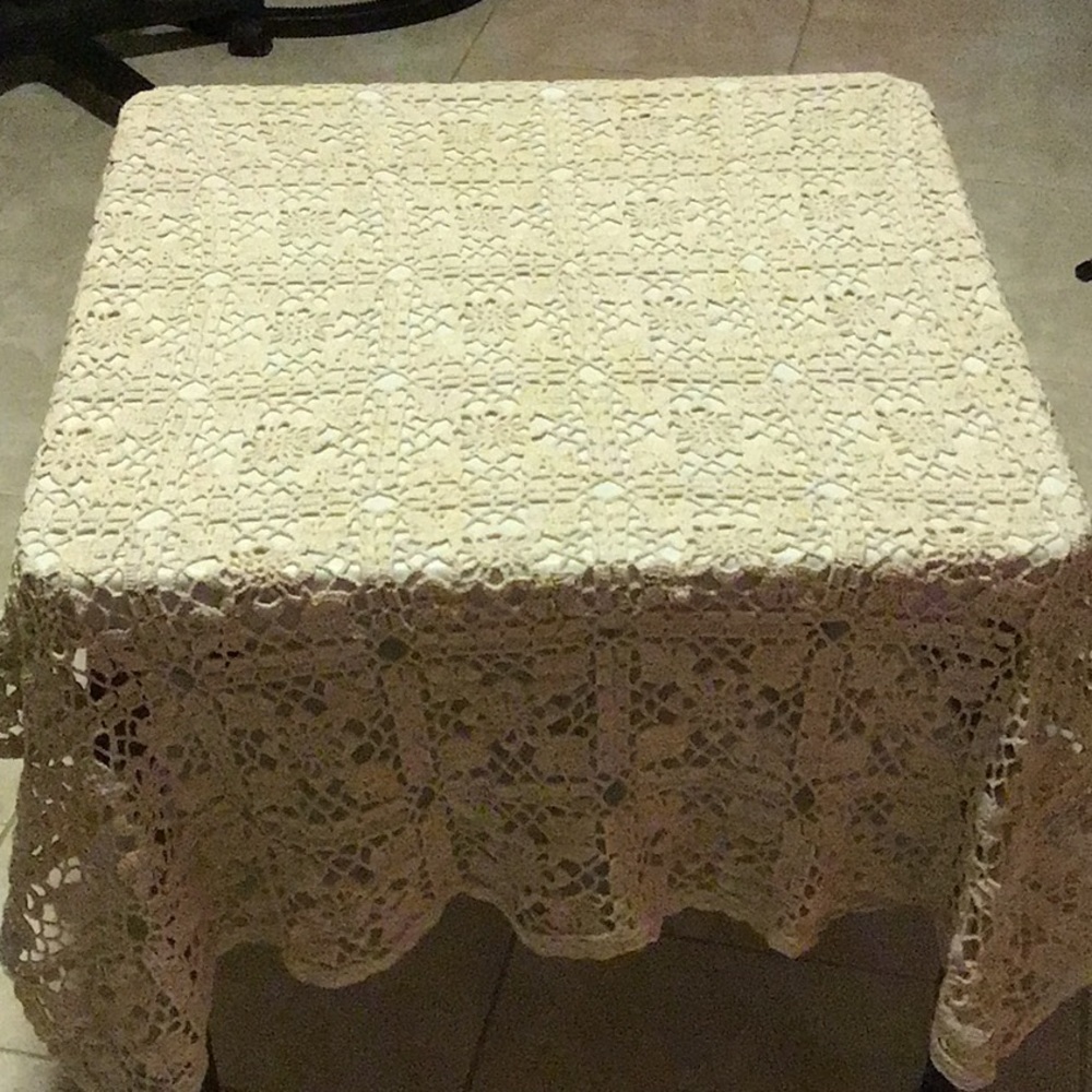 Lace Crochet Table Cloth
